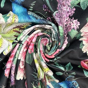 Peacock Blossom Jet Black