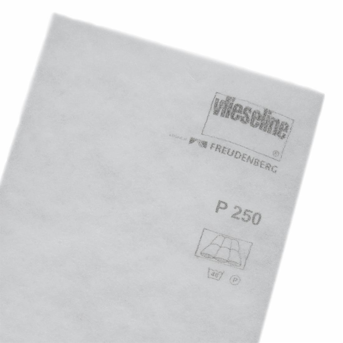 Vlieseline - White P250 Extra Voluminous Batting 150cm x 200cm…