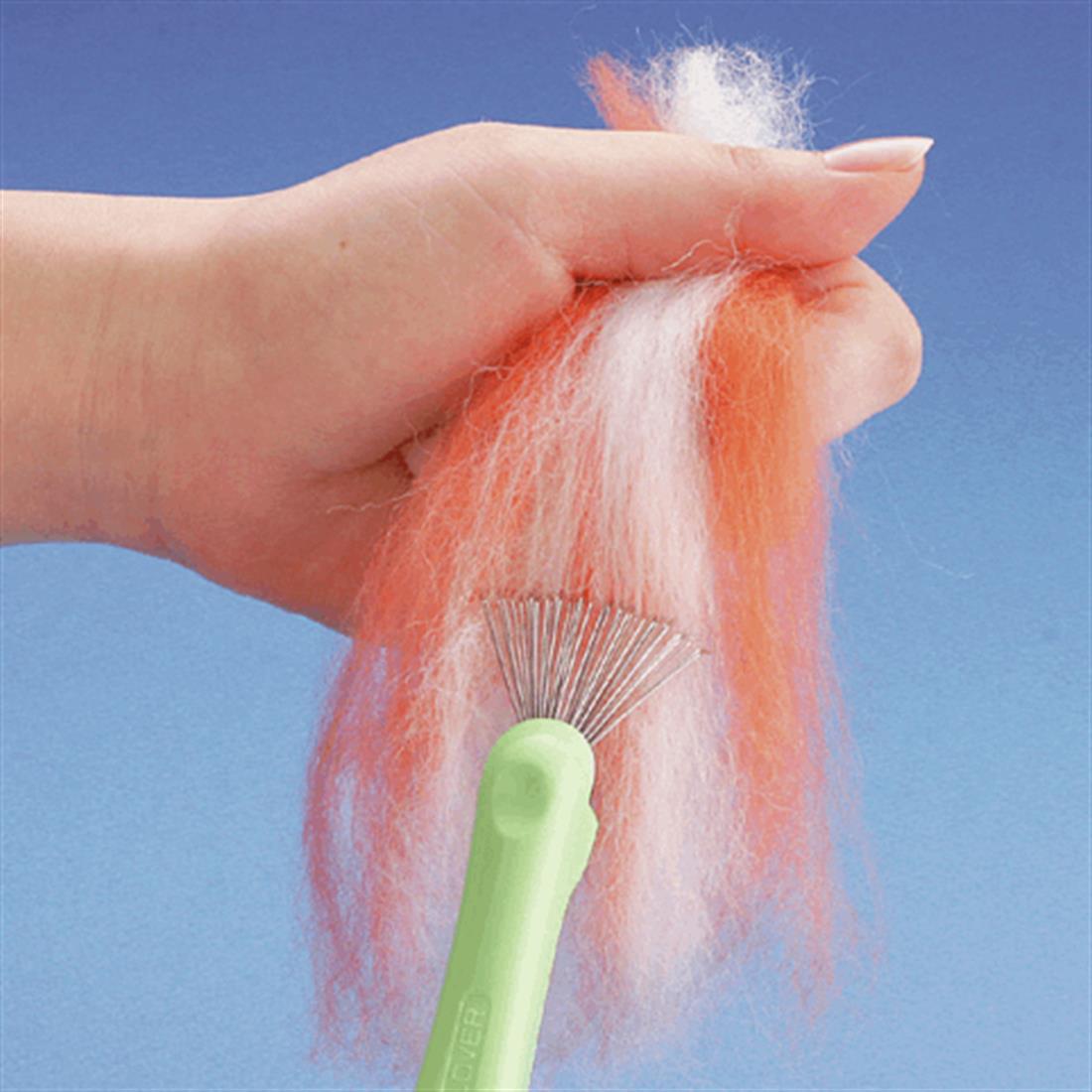 Clover Claw And Mat Cleaner