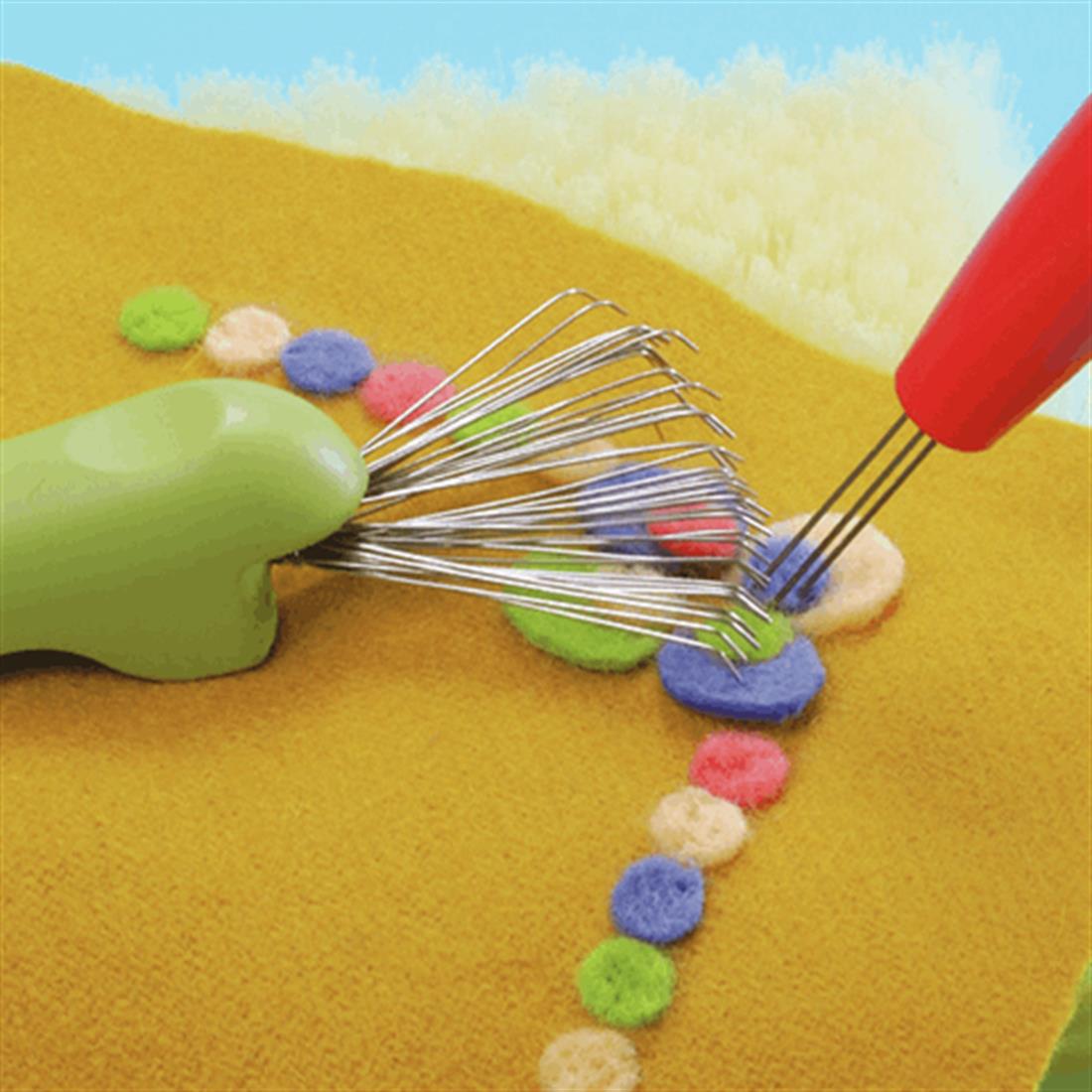 Clover Claw And Mat Cleaner