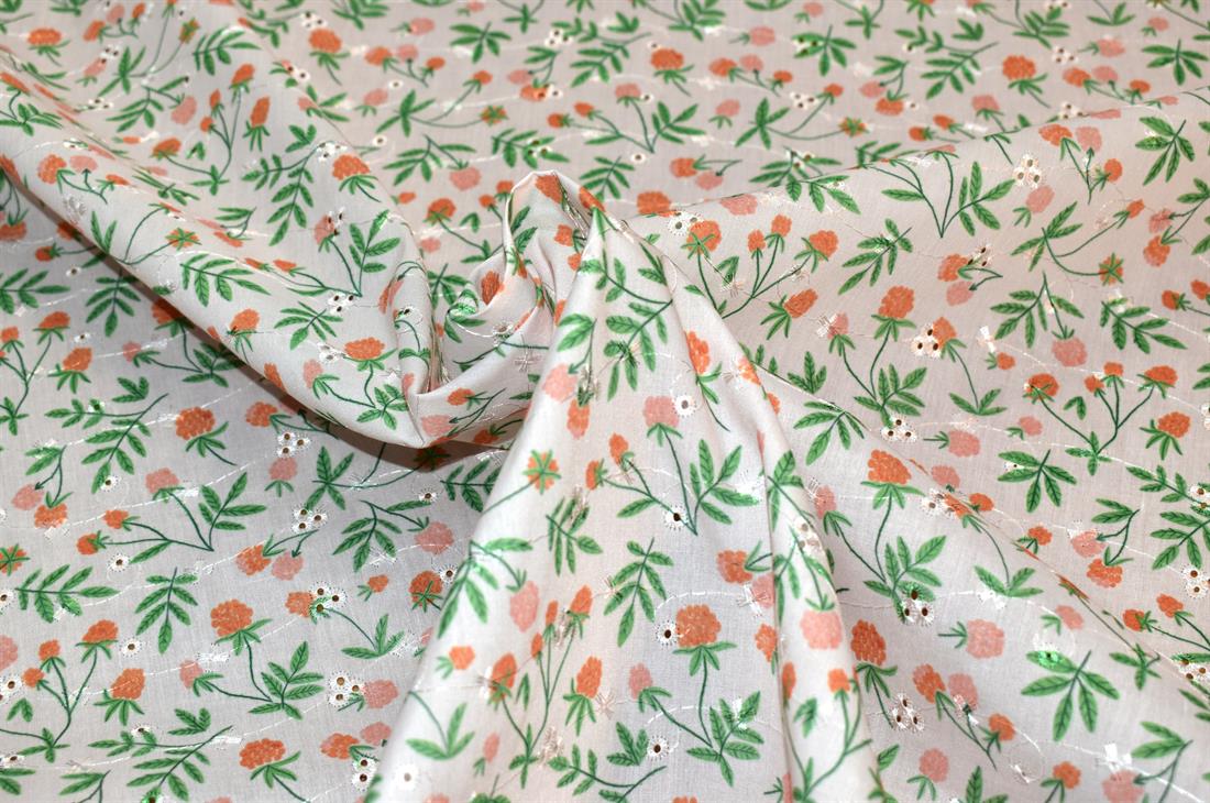 Rose Mindy Florals Berry Bouquets Polycotton Anglaise A Pretty…