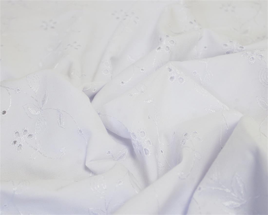 Flowers and Leaves Polycotton Anglaise Introducing