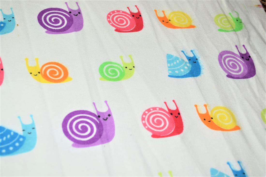 White Printed 100% Brushed Flannel Cotton Fabric