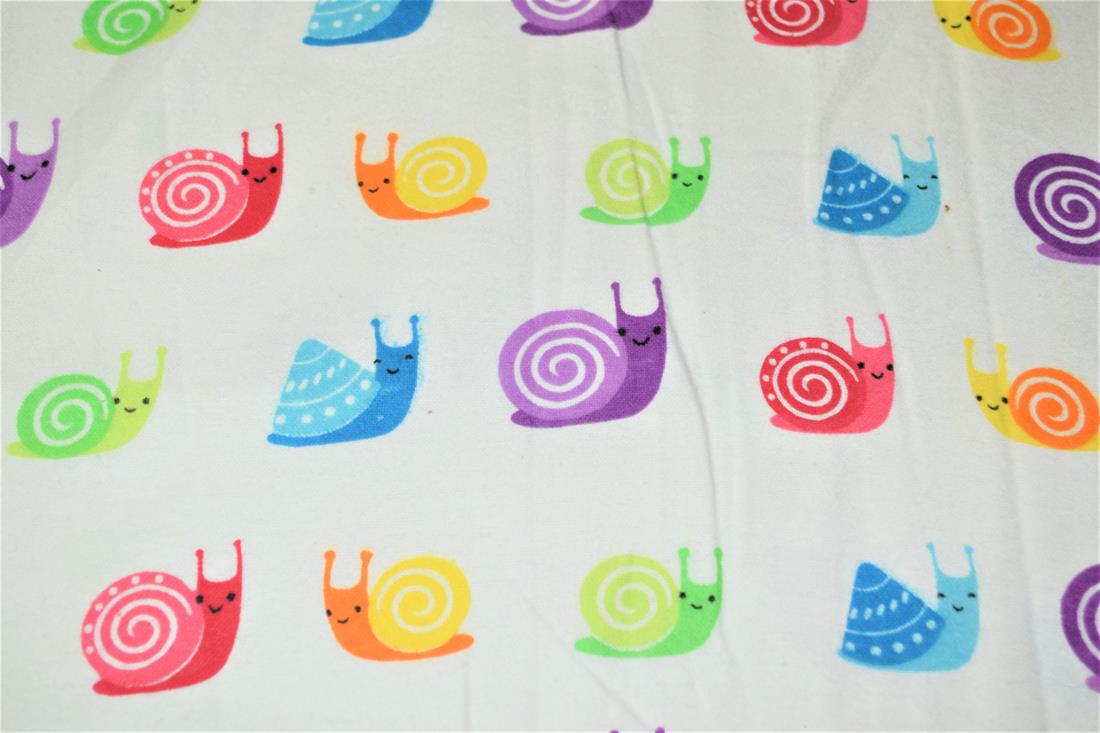 White Printed 100% Brushed Flannel Cotton Fabric