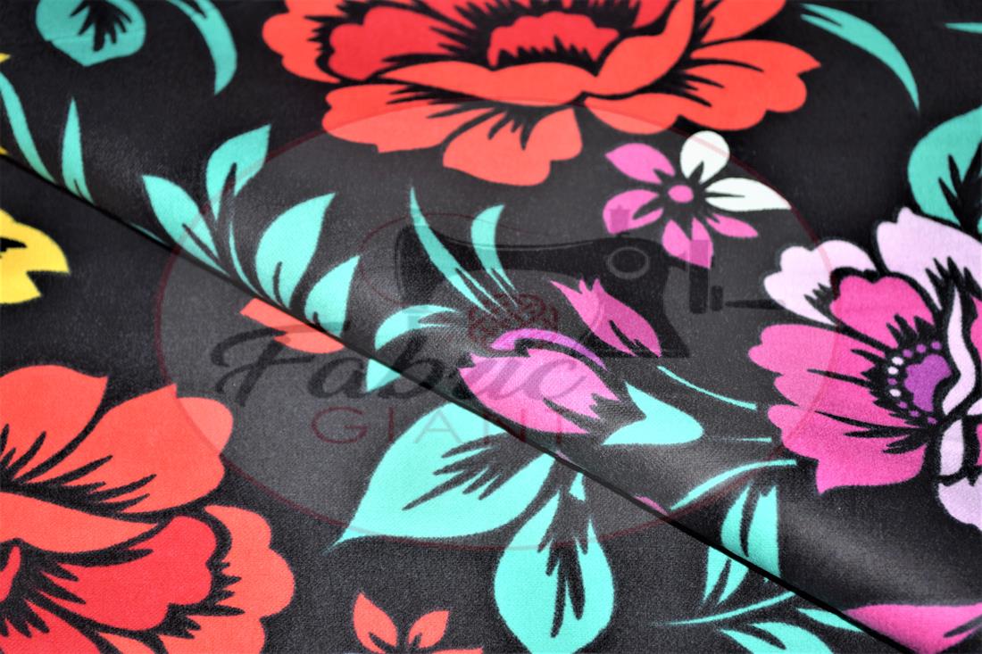 Black Rose Printed 100% Brushed Flannel Fabric