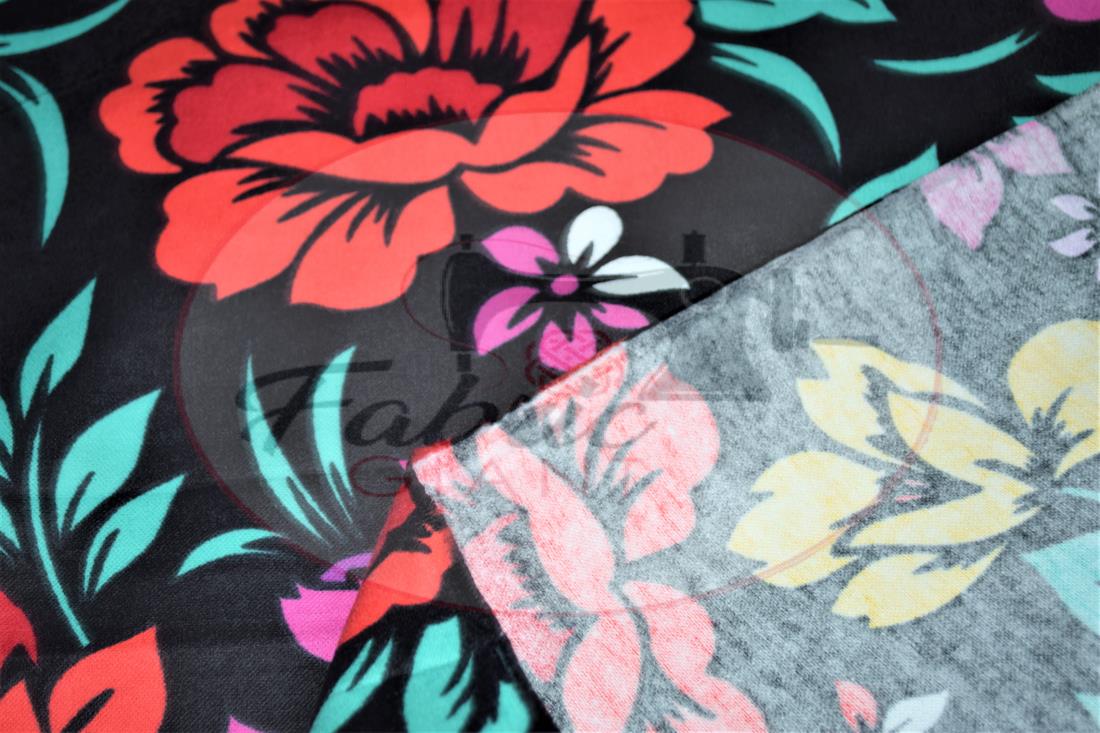 Black Rose Printed 100% Brushed Flannel Fabric
