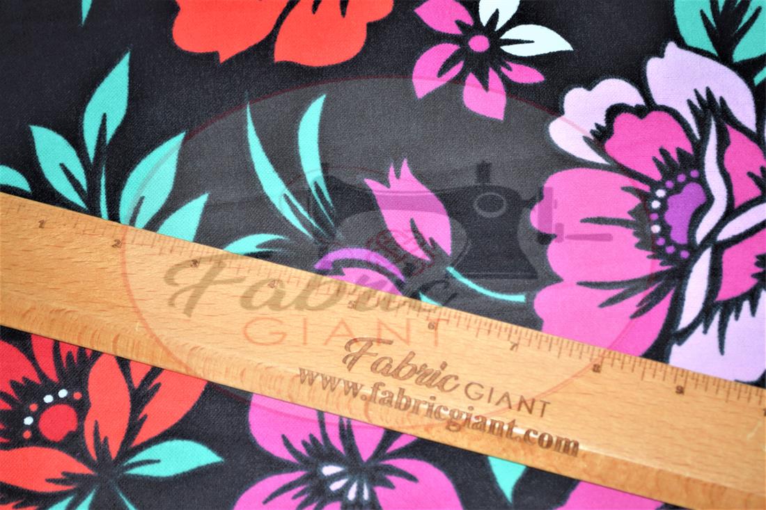 Black Rose Printed 100% Brushed Flannel Fabric