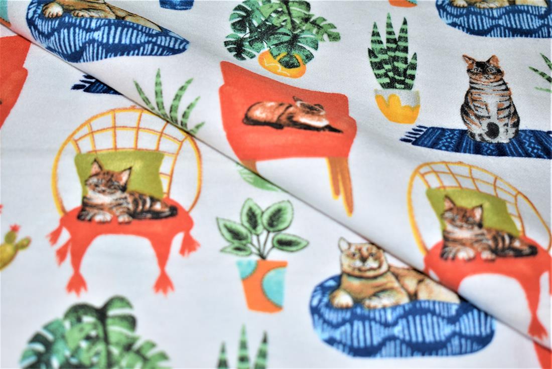 White Cat Printed Soft Brushed Flannel Winceyette 100% Cotton Fabric
