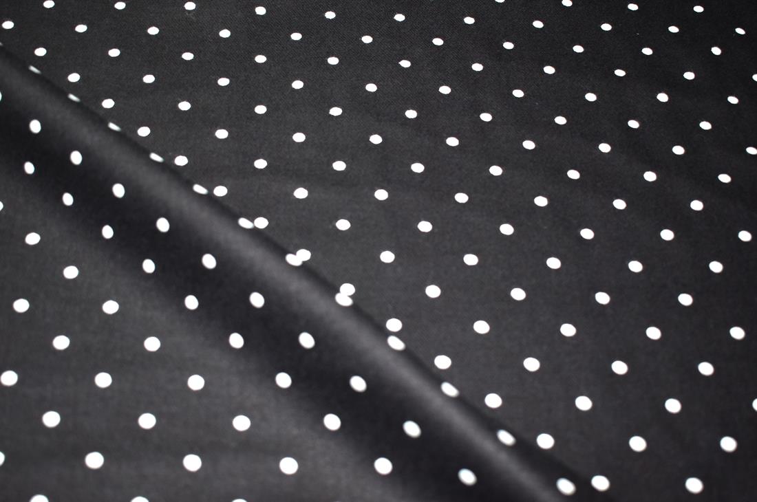 Black Spots Printed Soft Brushed Flannel Winceyette 100% Cotton Fabric