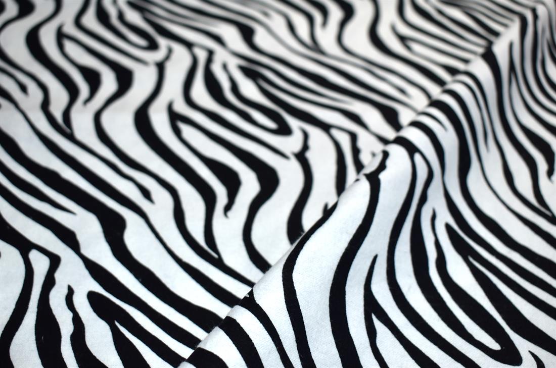 White & Black Printed 100% Brushed Flannel Cotton Fabric