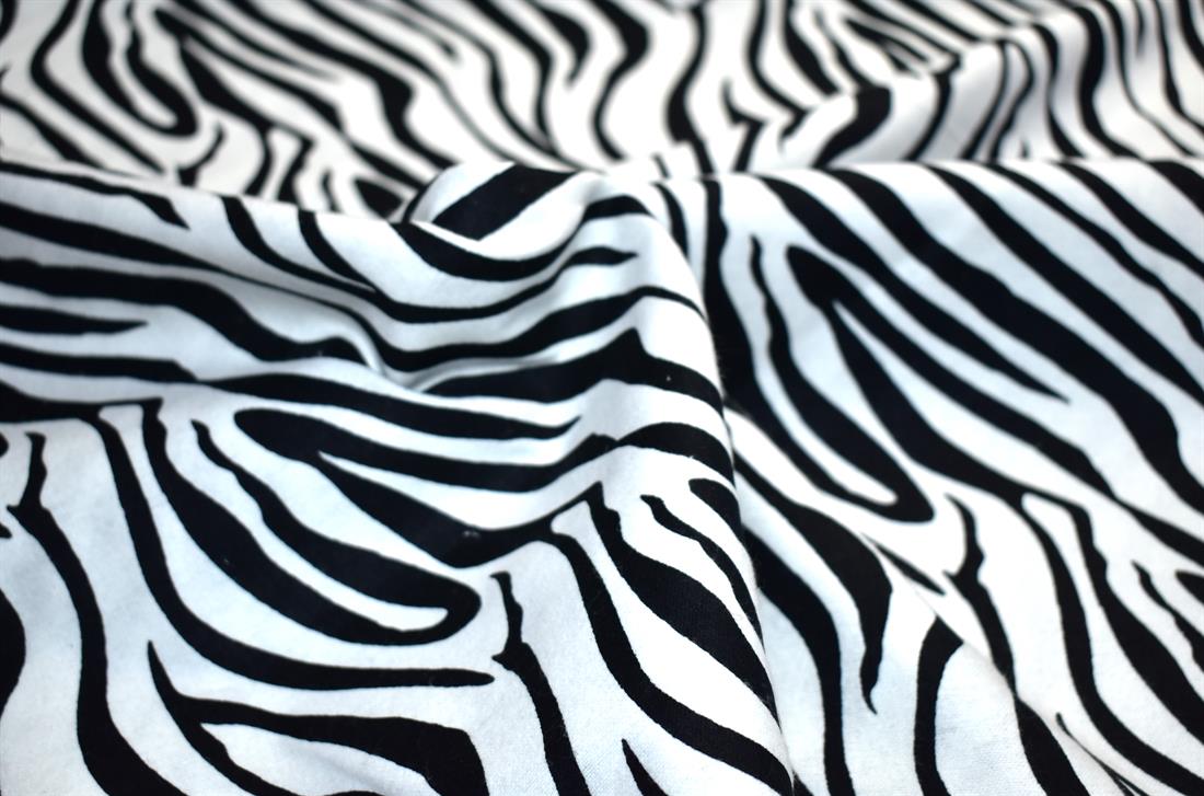 White & Black Printed 100% Brushed Flannel Cotton Fabric