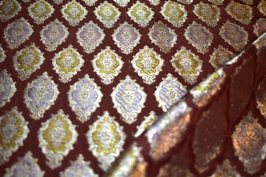 Brown Printed 100% Polyester Brocade Fabric