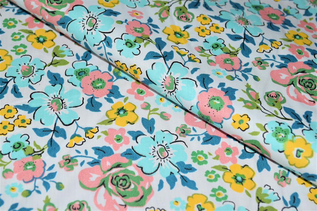 Printed Beautiful Floral 100% Cotton Fabric