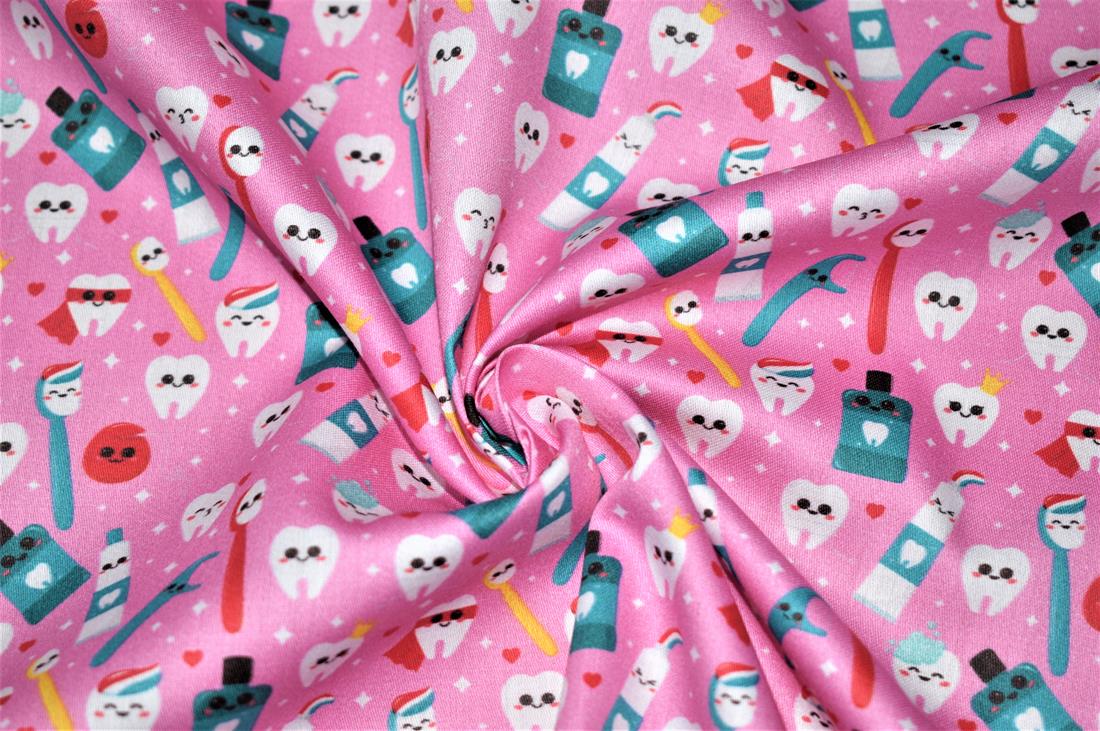 Pink Printed 100% Cotton, Starts Fabric