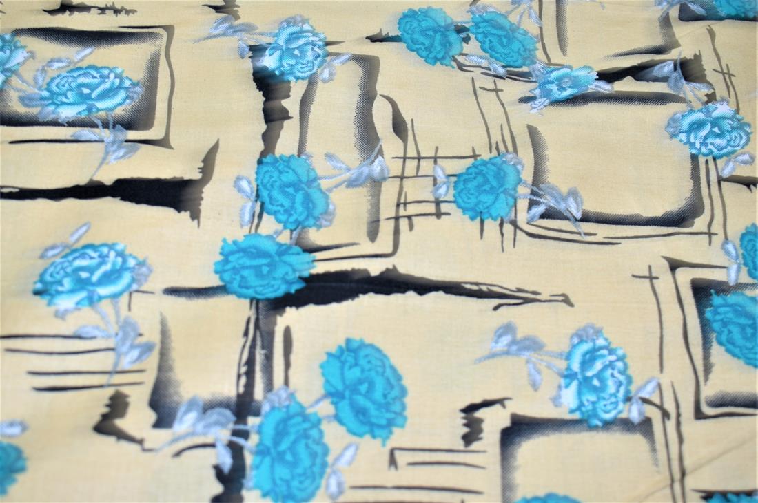 Rose Printed 100% Cotton Poplin Fabric