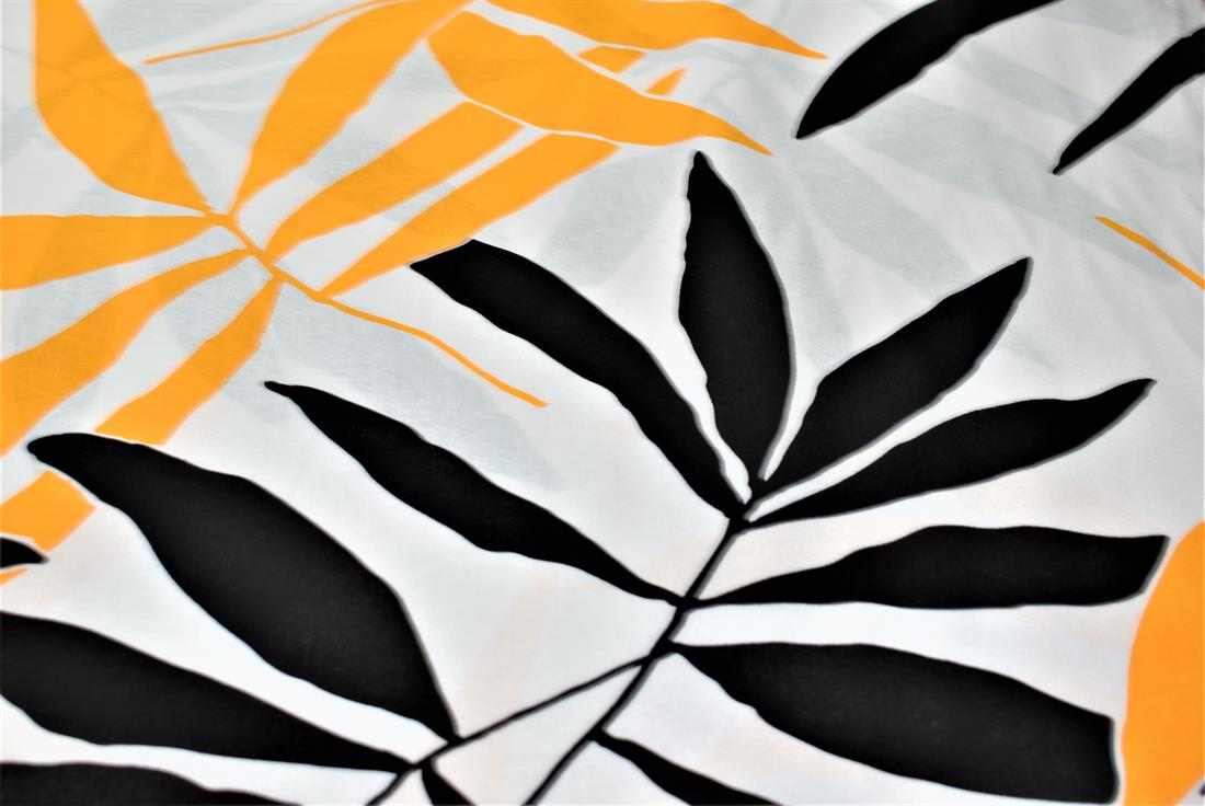 White Printed 100% Cotton Fabirc Flower Design Clearance