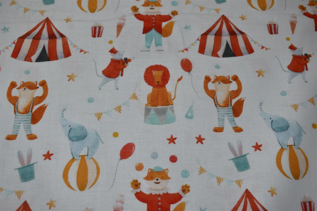 White Little Johnny Goes To The Circus Organic 100% Cotton Printed…