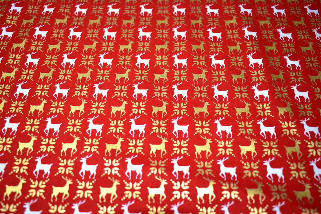 Red Printed Christmas 100% Cotton Fabric