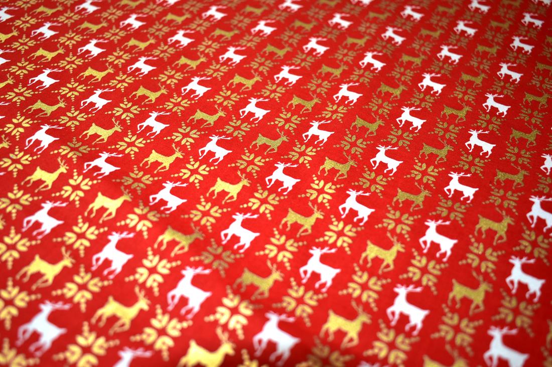 Red Printed Christmas 100% Cotton Fabric