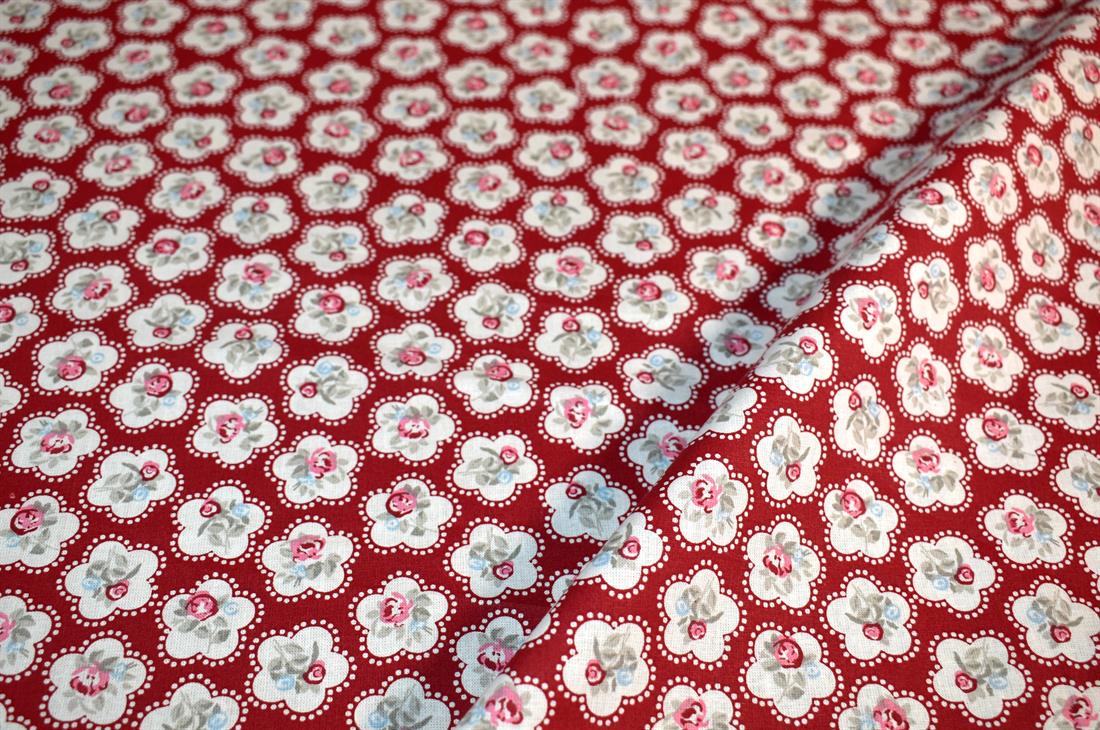 Dainty Flowers Printed 100% Cotton Fabric