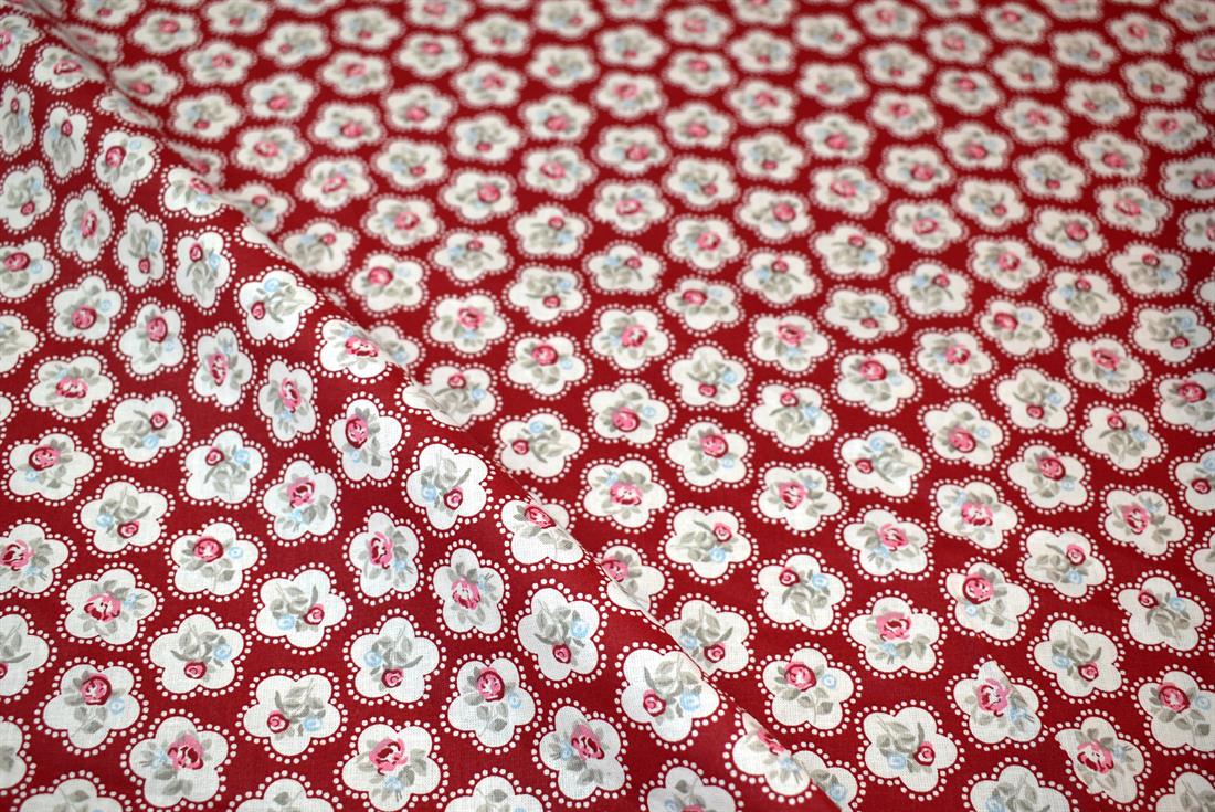 Dainty Flowers Printed 100% Cotton Fabric