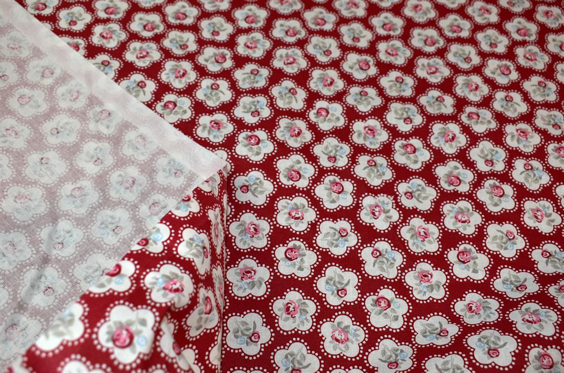 Dainty Flowers Printed 100% Cotton Fabric