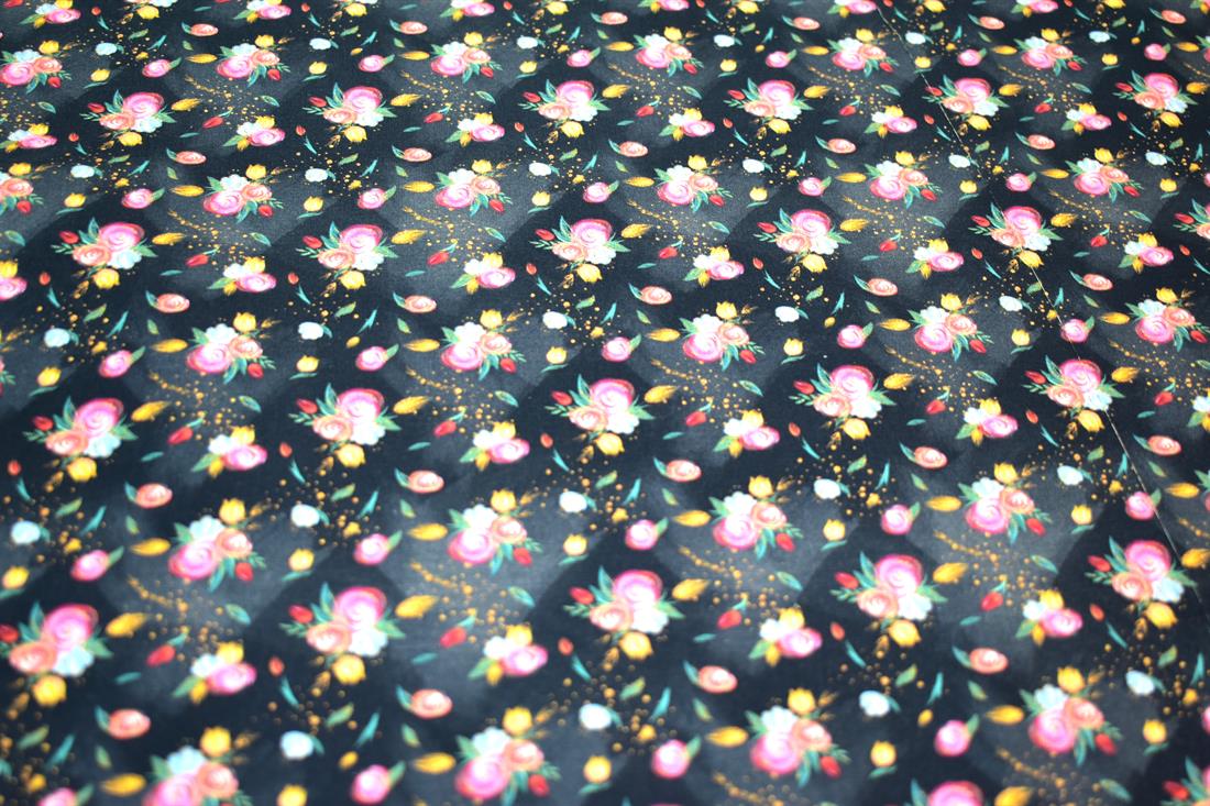 Black Sewing Printed 100% Cotton Fabric