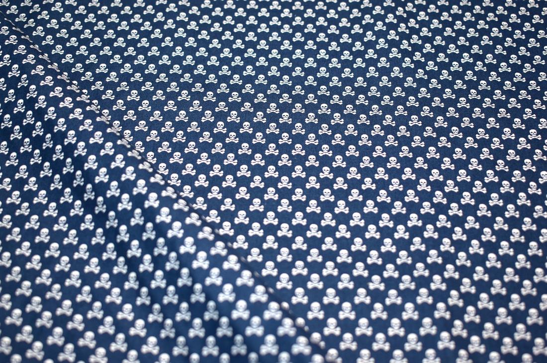 Skull Printed 100% Cotton Fabric