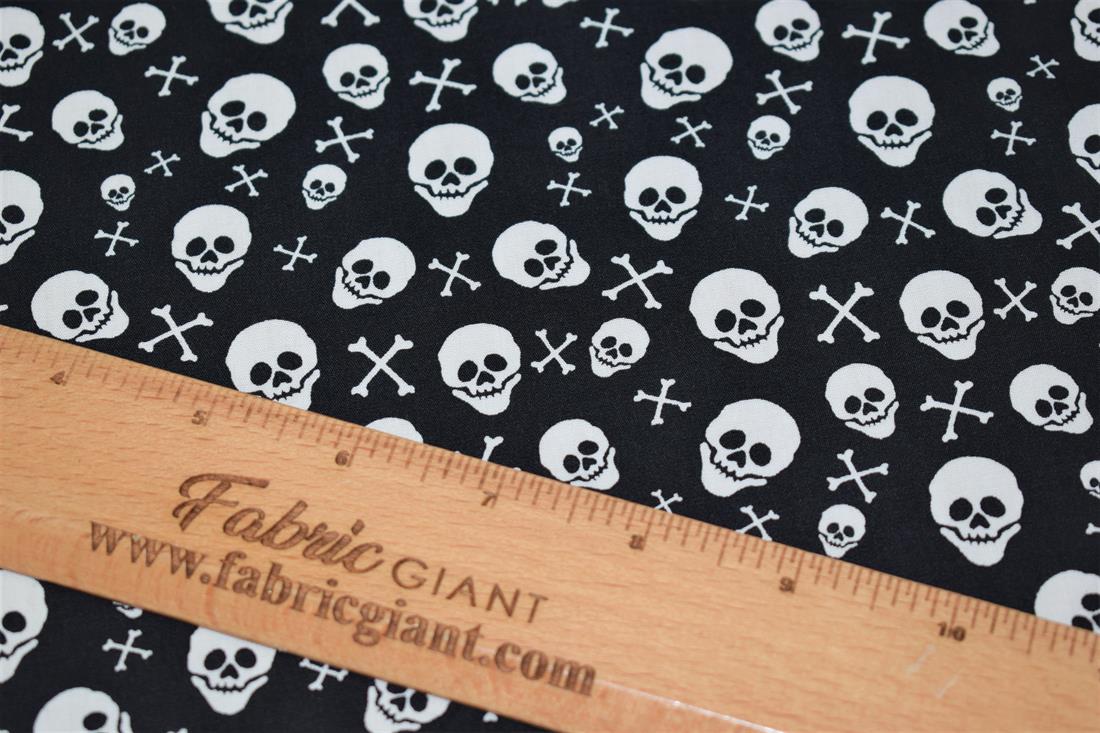 Black Skull & Crossbone Print