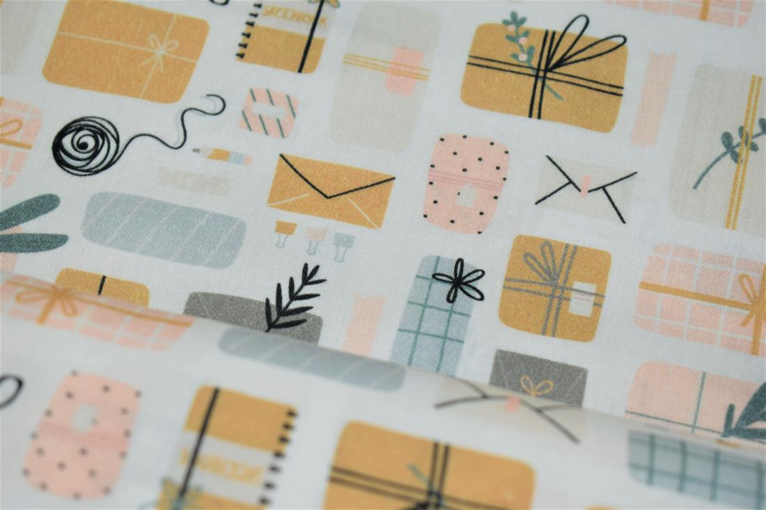 White Xmas Wrapping Print