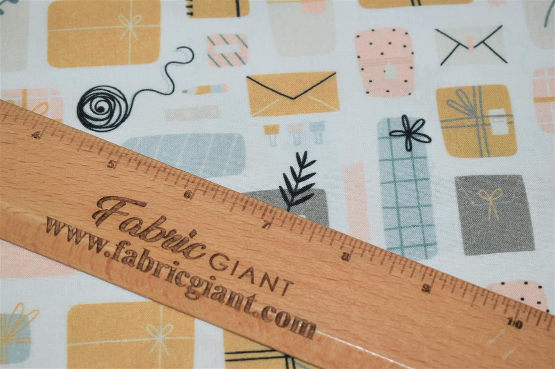 White Xmas Wrapping Print