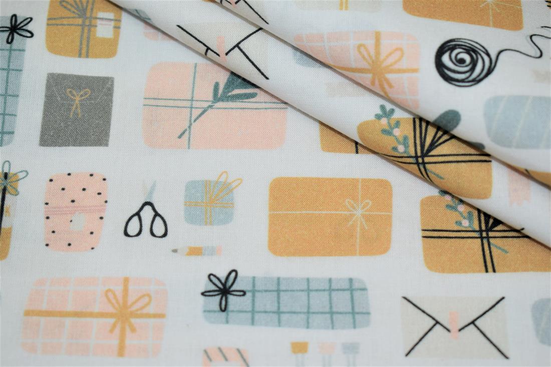 White Xmas Wrapping Print