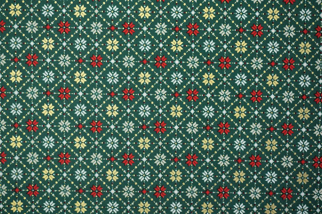 Xmas Snowflake Print Christmas Metallic Fair Isle 100% Cotton Fabric