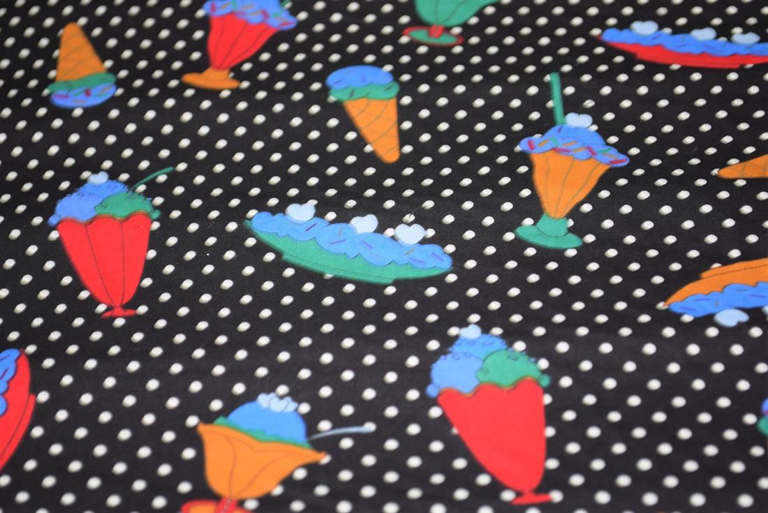 Black Ice-cream Print Clearance Stock