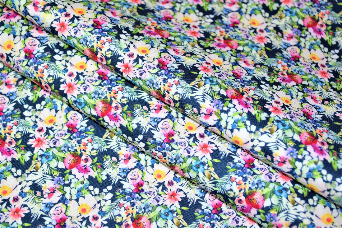 Digital Printed 100% Cotton, Floral Fabric