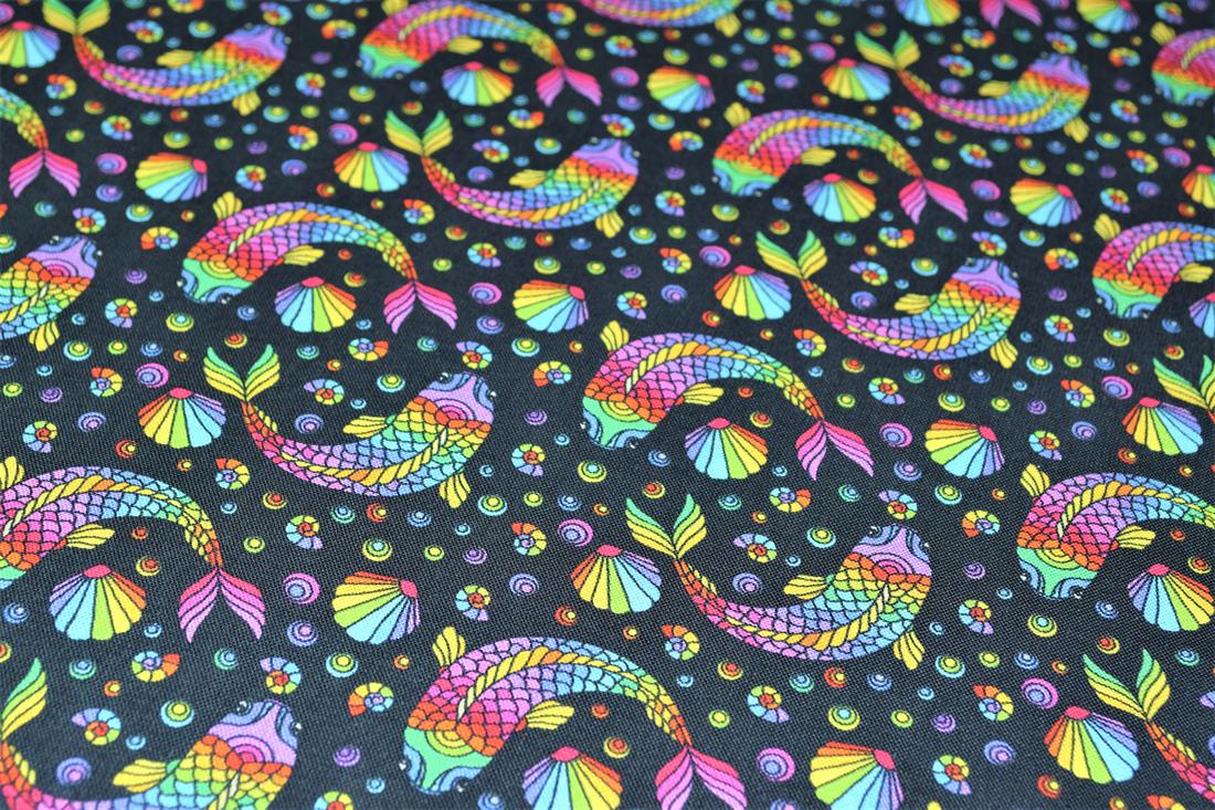 Black & Mixed Colours Mosaic Fish Printed 100% Cotton 140Cm Wide…