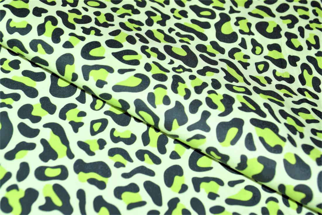 Leopard Skin -Printed Crafty 100% Cotton Fabric