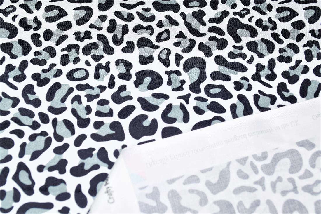Leopard Skin -Printed Crafty 100% Cotton Fabric