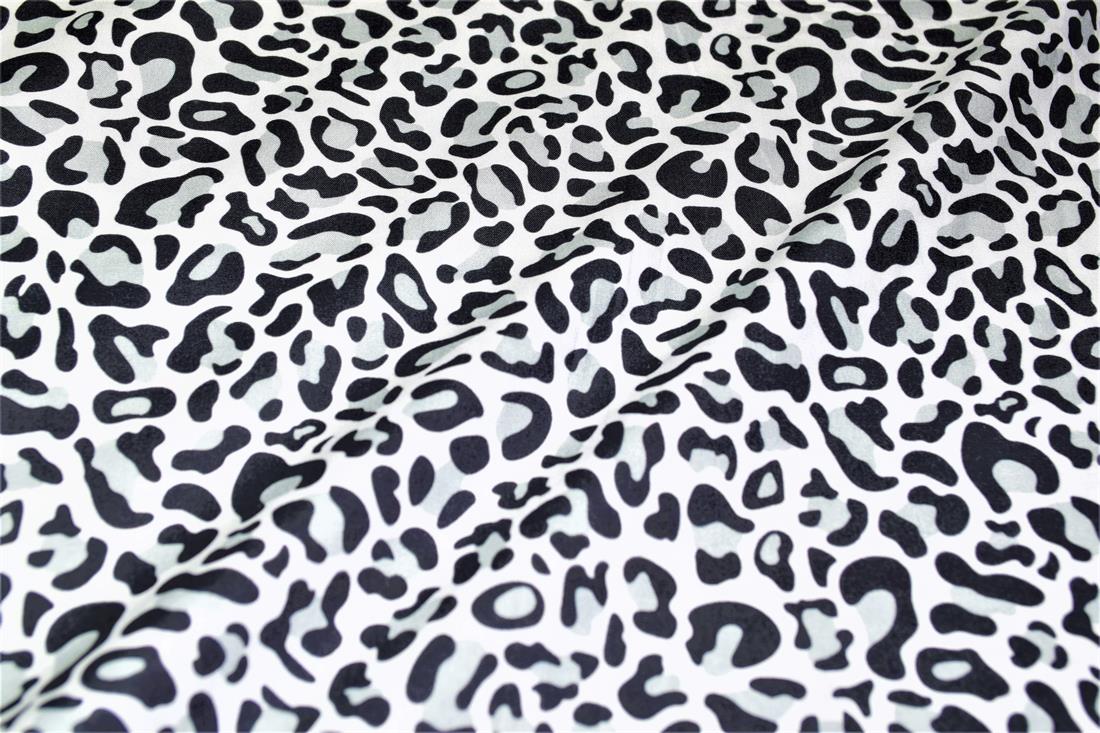 Leopard Skin -Printed Crafty 100% Cotton