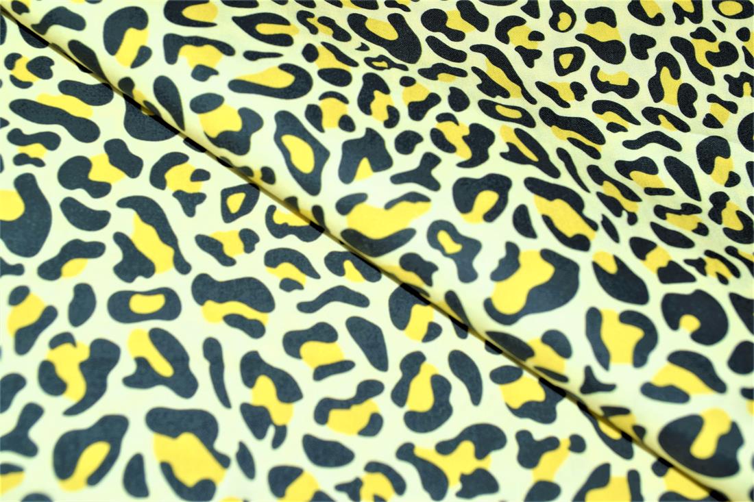 Leopard Skin -Printed Crafty 100% Cotton Fabric