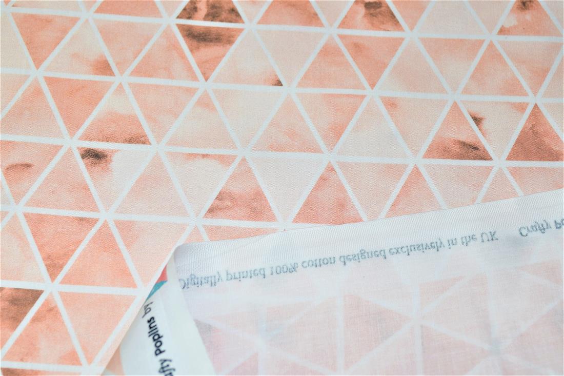 Printed 100% Cotton 112Cm Wide Fabric