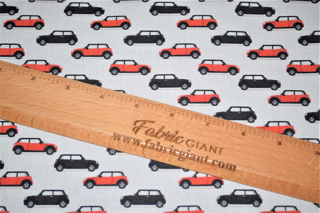 White Printed 100% Cotton Fabric, Cars Desing