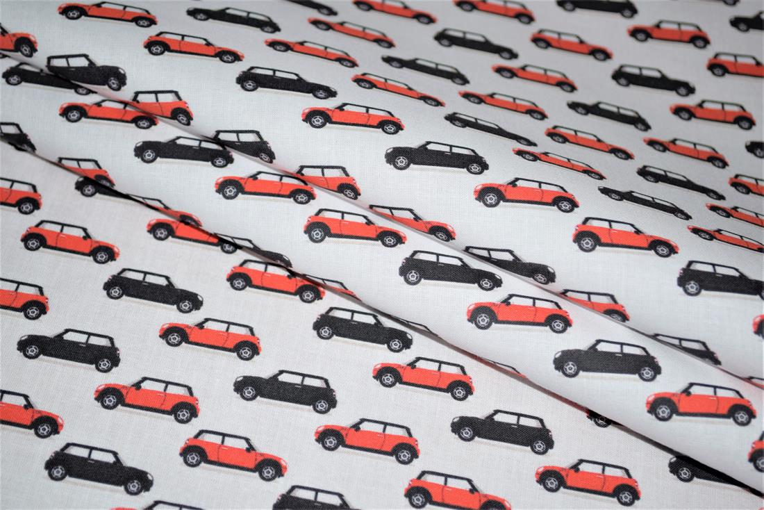 White Printed 100% Cotton Fabric, Cars Desing