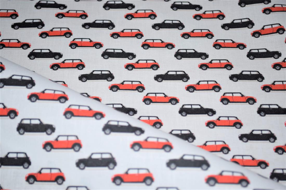 White Printed 100% Cotton Fabric, Cars Desing