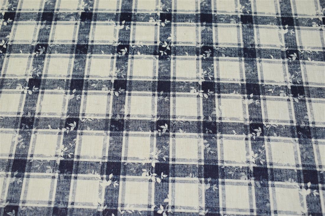 Cream & Navy Leaves Box This Is a Lovely Soft Medium Weight Cotton…