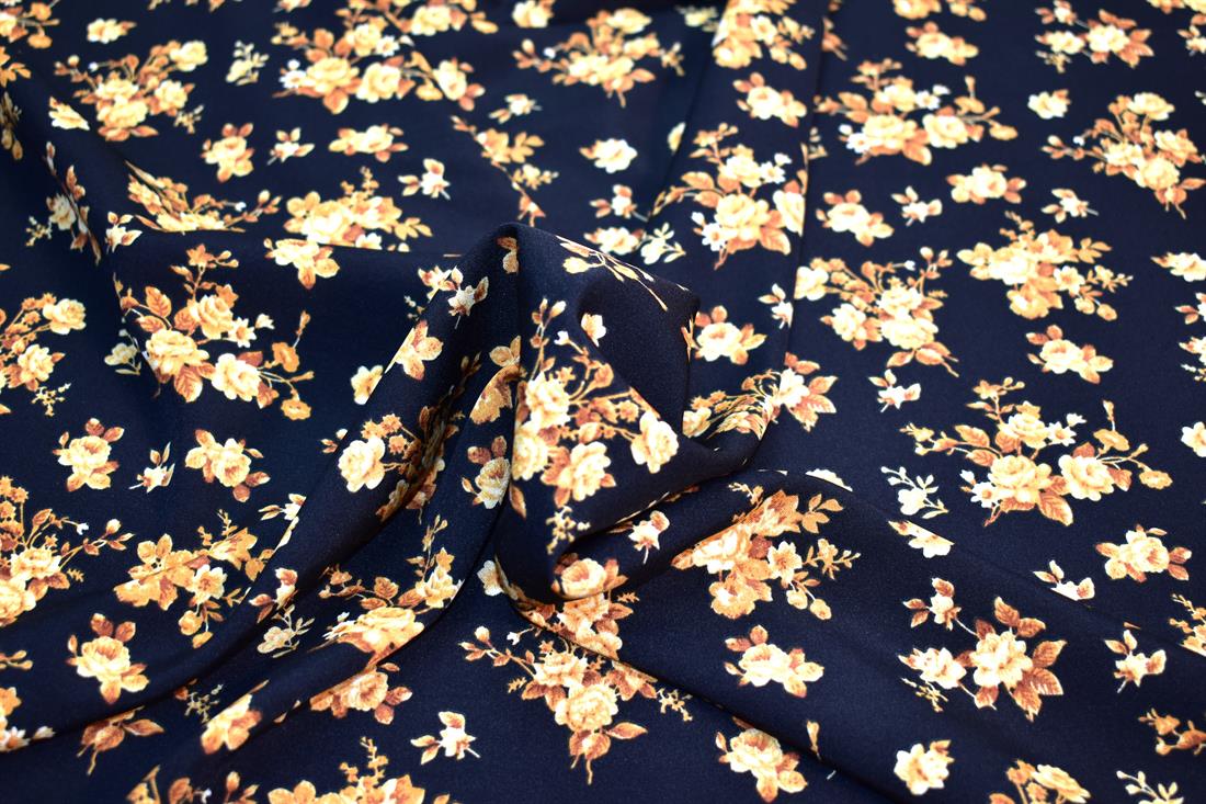 Printed Floral Crepe/Viscose Fabric Material