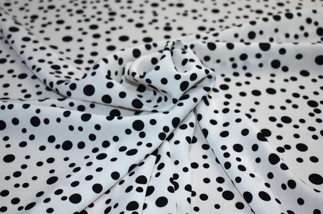White & Black Printed Floral Crepe/Viscose Fabric Material