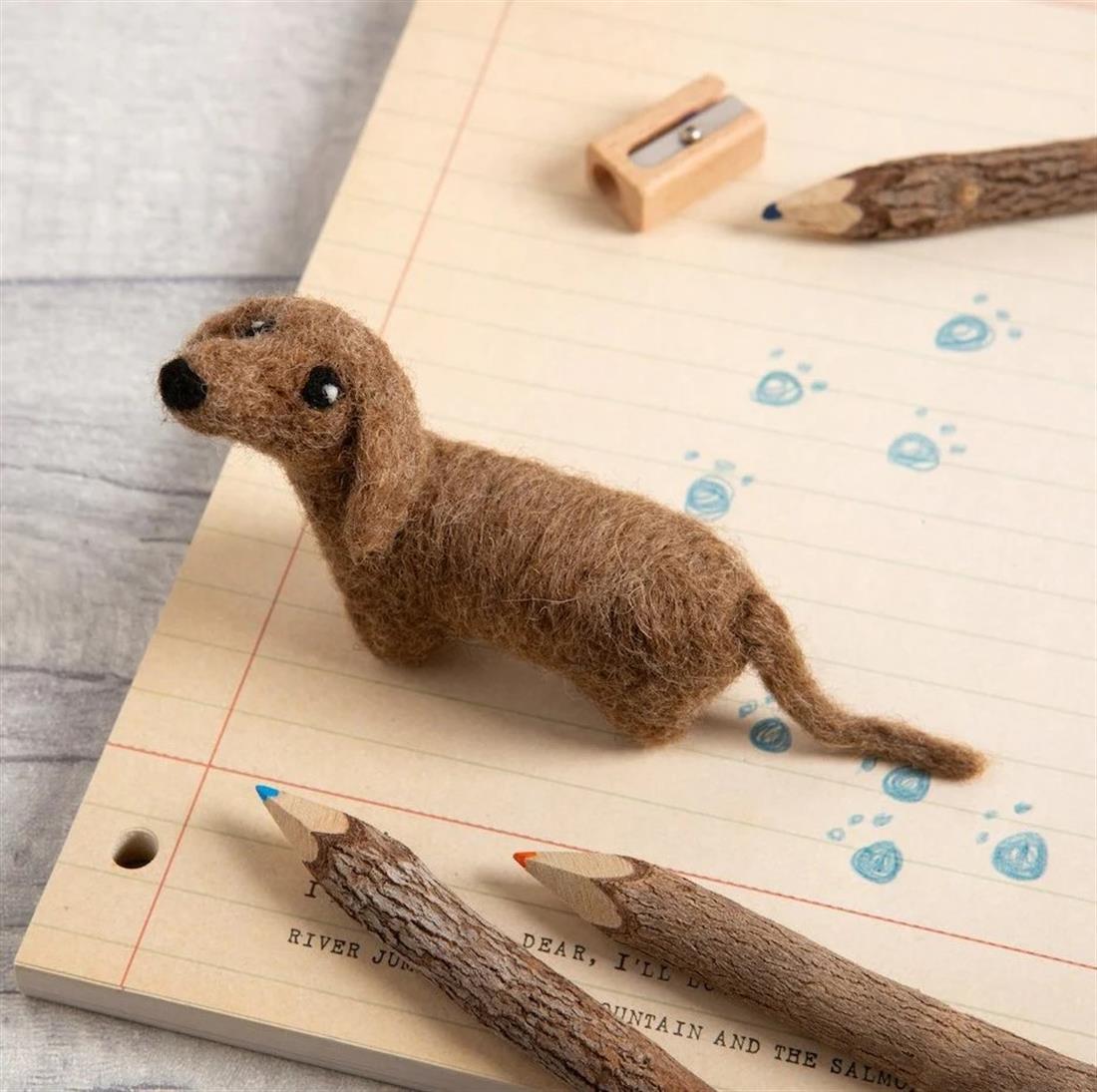 Dachshund Needle Felting Kit