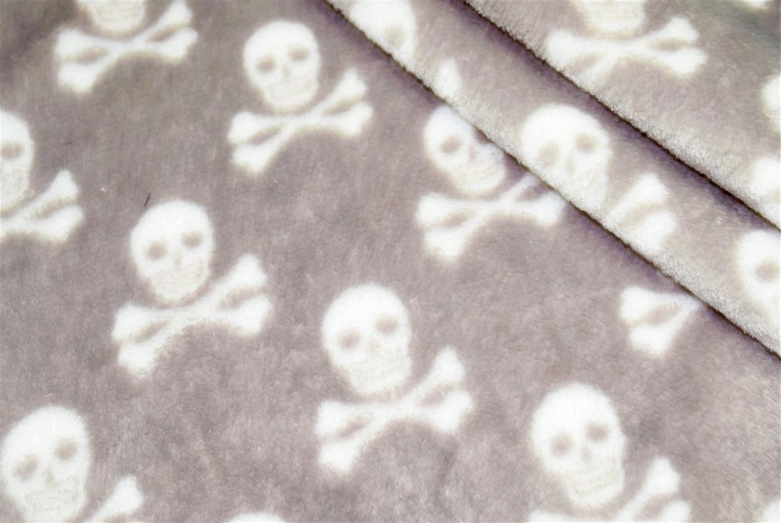 Halloween Skulls Cuddle Fleece