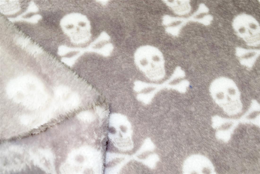 Halloween Skulls Cuddle Fleece